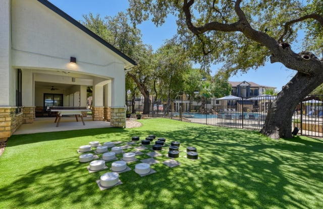 Judson Pointe Gallery 2