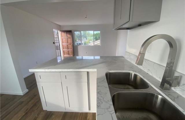 4712 Fisher Street photos photos