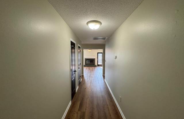 115 Sleepy Hollow Lane Gallery 4