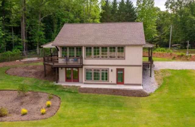 Lakefront Living in Lyman, SC photos photos