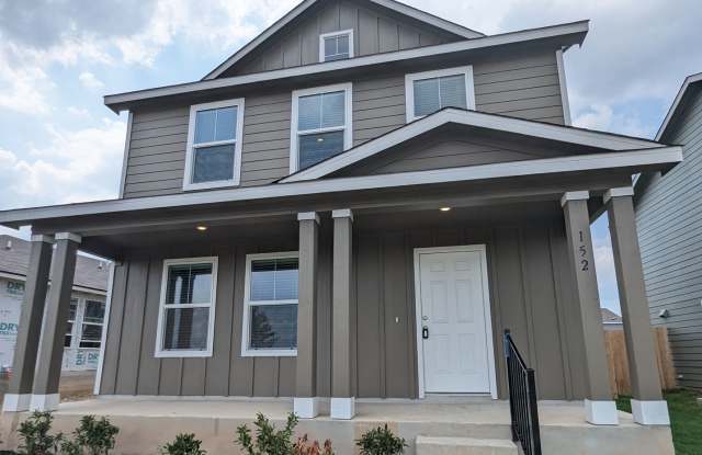 Welcome Home to This 4 Bed / 2.5 Bath Home in Kyle Gallery 1