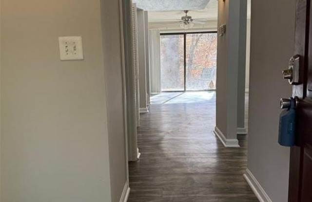 6222 Overlook Road Gallery 2