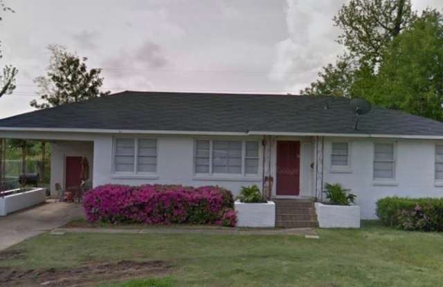 13 Parkwood Circle Tuscaloosa, AL 35401 photos photos