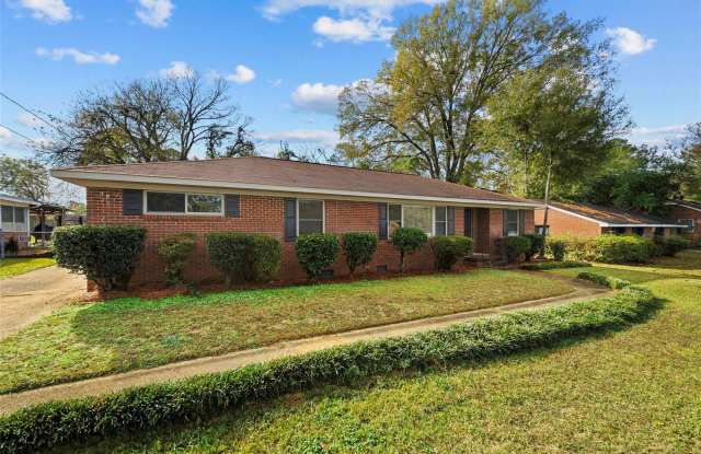 Charming 3 Bed/2 Bath Home in Montgomery - $1650/mo photos photos