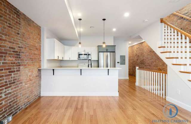 277 West 5th St. photos photos