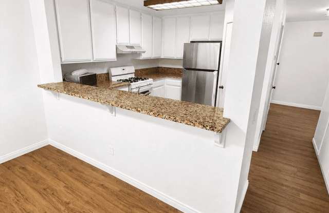 25713 View Pointe Gallery 2