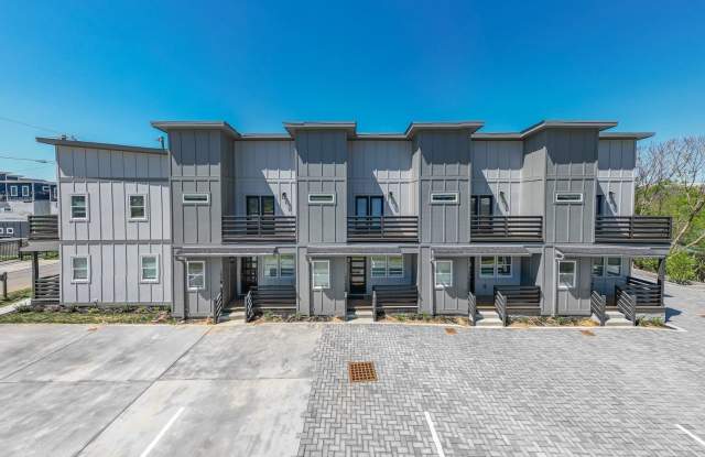 New East Nash Townhome! Gallery 1