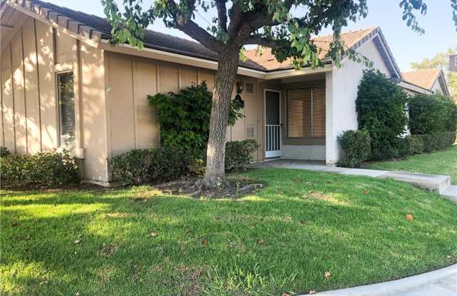 5 Bright Hollow - 5 Bright Hollow, Irvine, CA 92618