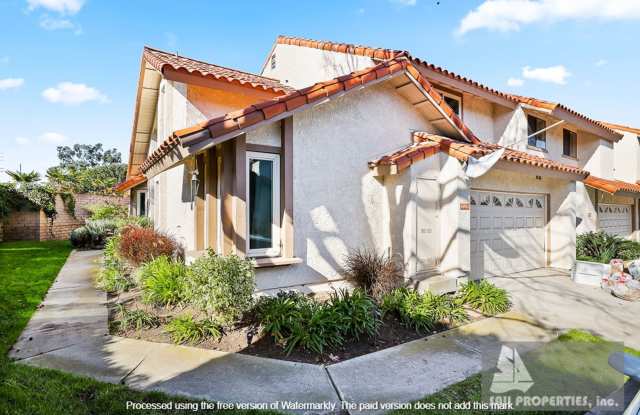 Beach townhome Vacation Rental with two car garage! photos photos