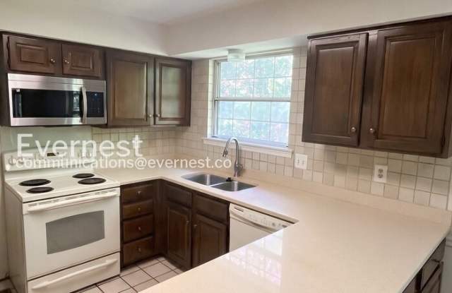11829 Parliment Drive Gallery 4