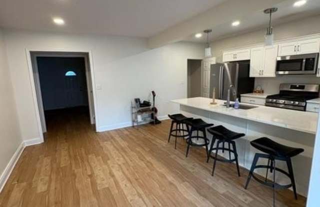 3729 RESERVOIR ROAD NW - 3729 Reservoir Road Northwest, Washington, DC 20007
