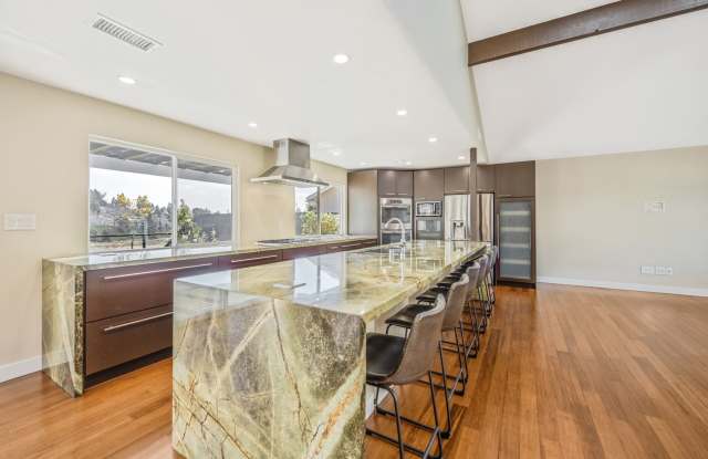 Beautiful Remodel Single Family Home in Rancho Penasquitos Gallery 3