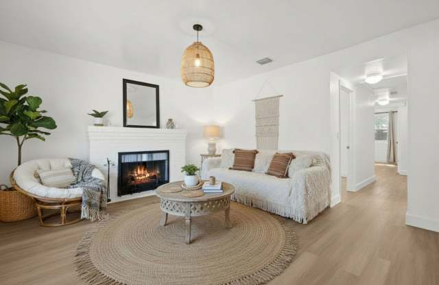 Charming 3-Bedroom Home in Miami - Comfortable Living in a Prime Location photos photos