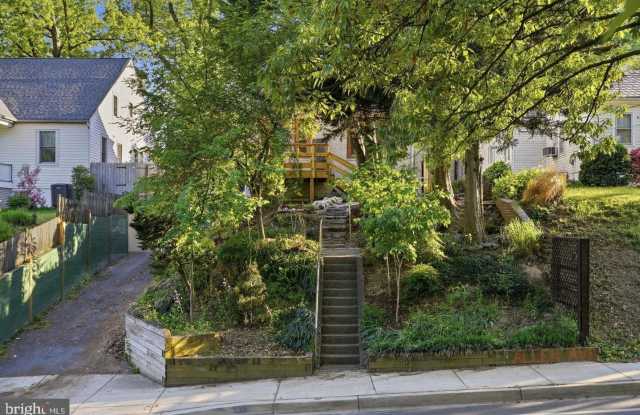605 ETHAN ALLEN Avenue Gallery 2