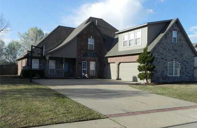 3905 W. Vandalia Street photos photos