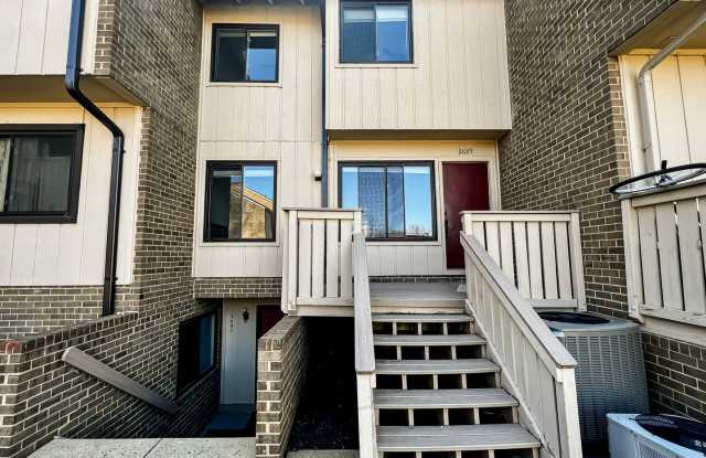 2689 GLENGYLE DR #33 - 2689 Glengyle Drive, Oakton, VA 22181