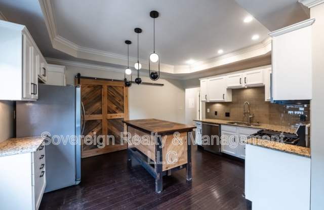 245 South Ave SE photos photos
