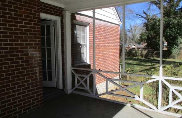 1579 Mayflower Avenue Southwest Gallery 4