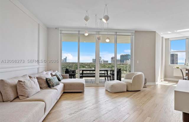 9751 E Bay Harbor Dr Gallery 2