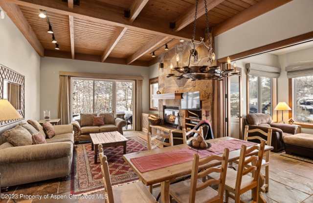 800 Ridge Road Gallery 4