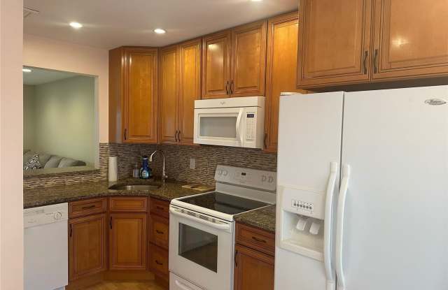 2410 Farmers Avenue - 2410 Farmers Avenue, Bellmore, NY 11710