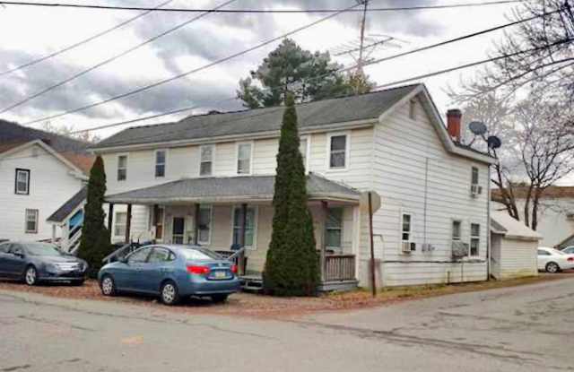 200 S Main St photos photos