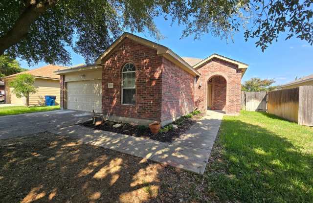 3/2/2 Walking Distance to Fischer Park / No Carpet / Fridge Included/ Fenced in Yard / NBISD photos photos