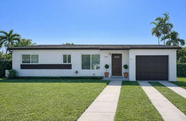 7980 SW 37th Ter photos photos