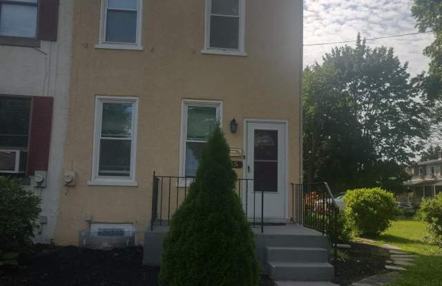 215 VERNON Street photos photos