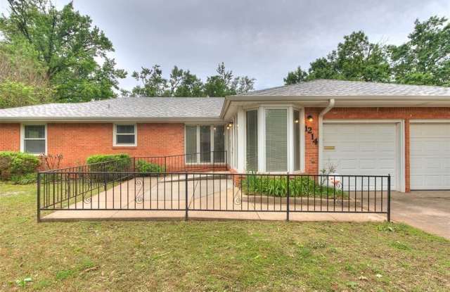 1214 Cruce Street photos photos