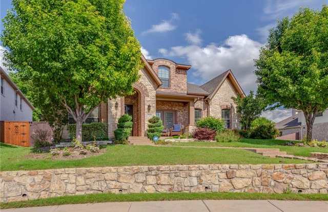 3722 Huntcliff Drive Gallery 3