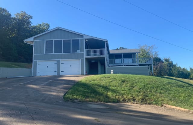 2790 N Golden Eagle Drive - 2790 North Golden Eagle Drive, Fayetteville, AR 72703