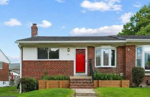 4511 HOLMES RUN Parkway Gallery 1