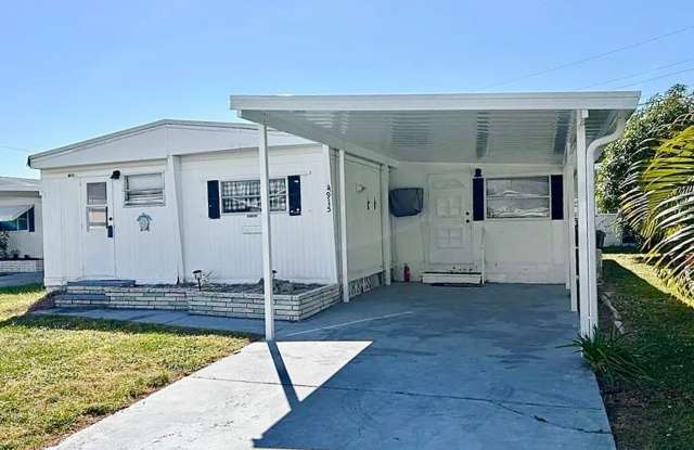Charming Furnished 2BR 1 1/2 BA Home in Tri Par Estates Available Now photos photos