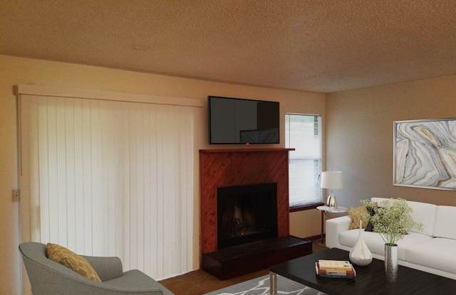 $1450 - 3/2/1 - Orange Park - Upstairs Unit photos photos