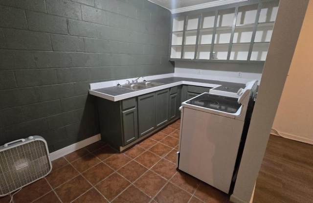 2/1 apartment for rent photos photos