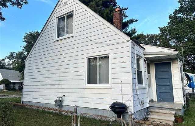 25115 Andover Drive Gallery 3