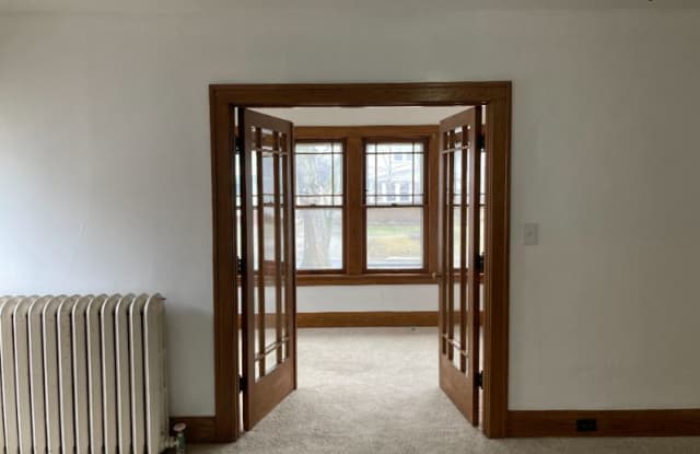 4121 Willys Parkway Lower Gallery 2