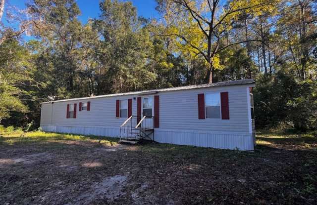 Two Bedroom Singlewide Home North Crawfordville - 1807 Crawfordville Highway, Wakulla County, FL 32327