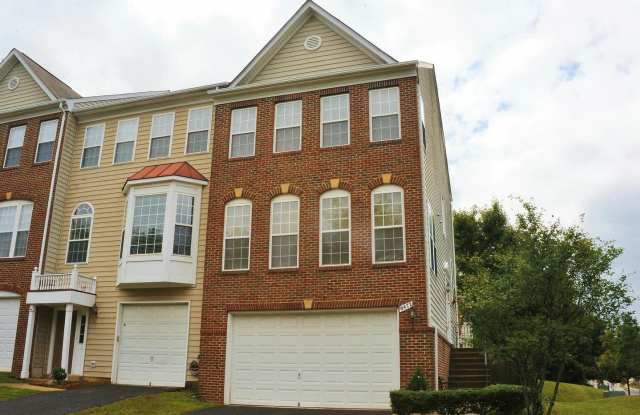 8477 SILVERDALE RD - 8477 Silverdale Road, Newington Forest, VA 22079
