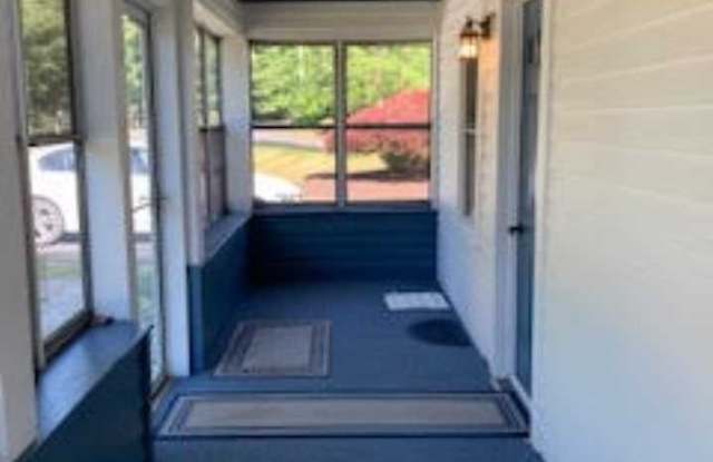 254 CHAPEL HILL ROAD Gallery 2