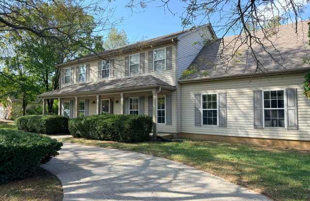 Spacious 4 Bed 2.5 Bath In Lexington! photos photos Spacious 4 Bed 2.5 Bath In Lexington! photos photos