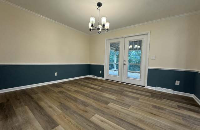 542 Aquarius Drive Gallery 4