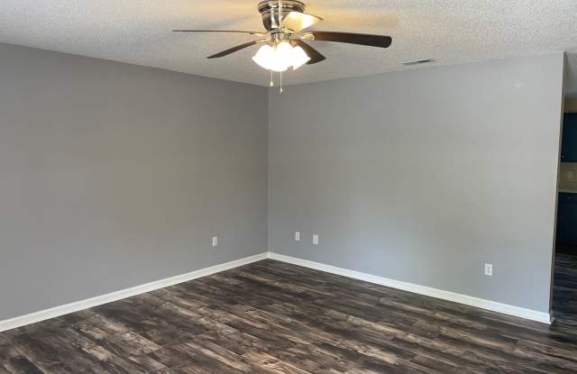 3 Bedroom 2 Bath house in Boiling Springs with Workshop/Garage Gallery 4