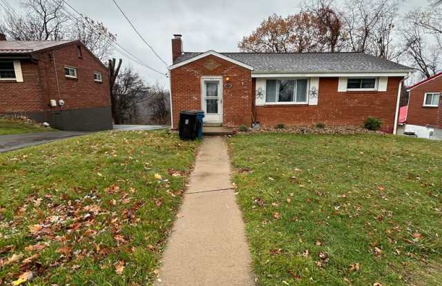 A Stylish Haven in Moon two., 3BR/2BA with a one car garage and lots of updates! photos photos