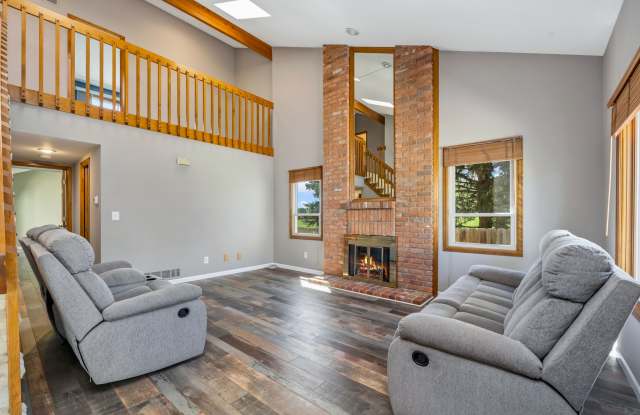 7705 South Cove Circle Gallery 4