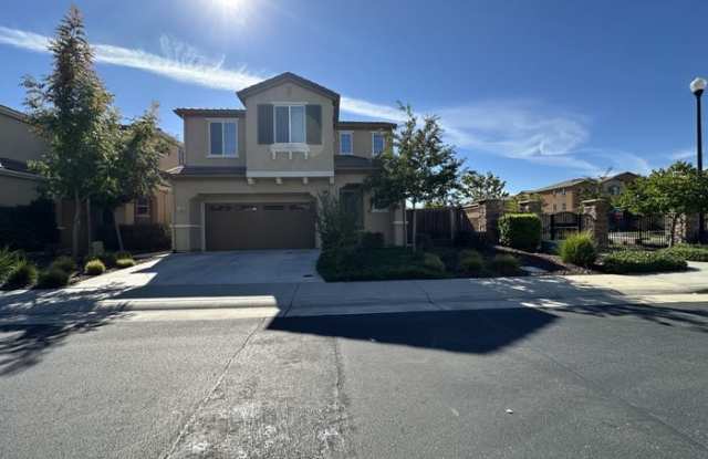 1008 Oakbriar Circle - 1008 Oakbriar Circle, Roseville, CA 95747