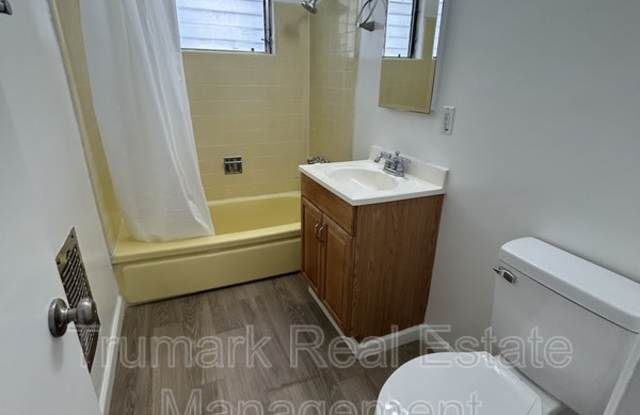 1811 Huntington Dr Gallery 2