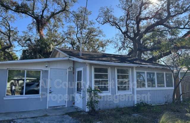 915 Ewing Ave photos photos