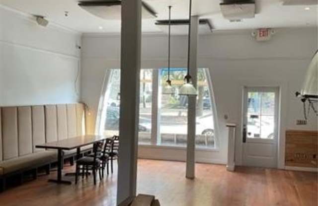 1506 S CARROLLTON Avenue Gallery 4